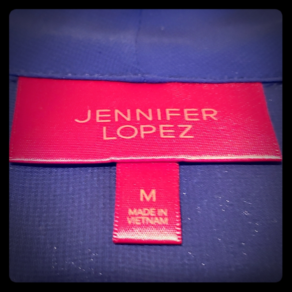 Jennifer Lopez MD long sleeve dress shirt